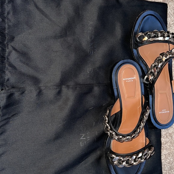 Givenchy Double Chain Leather Sandals - Picture 6 of 6